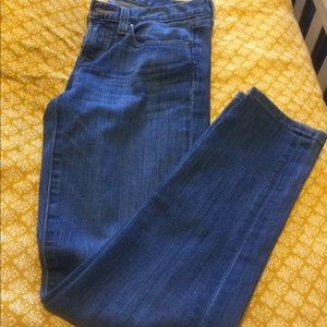 J. Crew toothpick jean. Light wash. Like new.